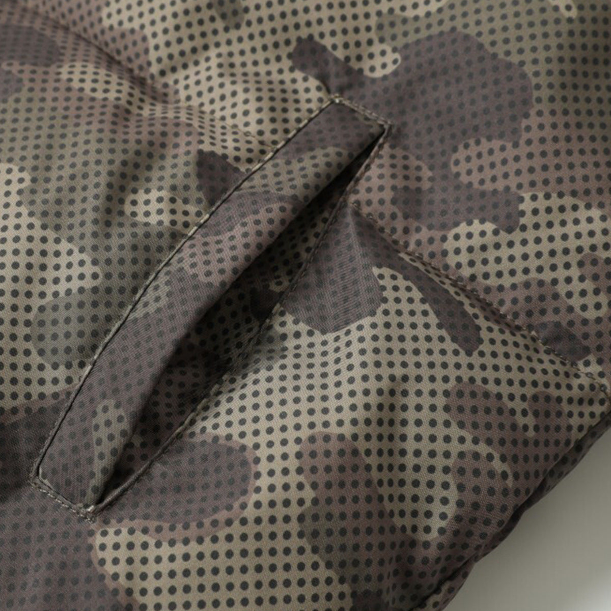 Unisex Down Jacket Men's Winter Camo Thickened Bread Suit