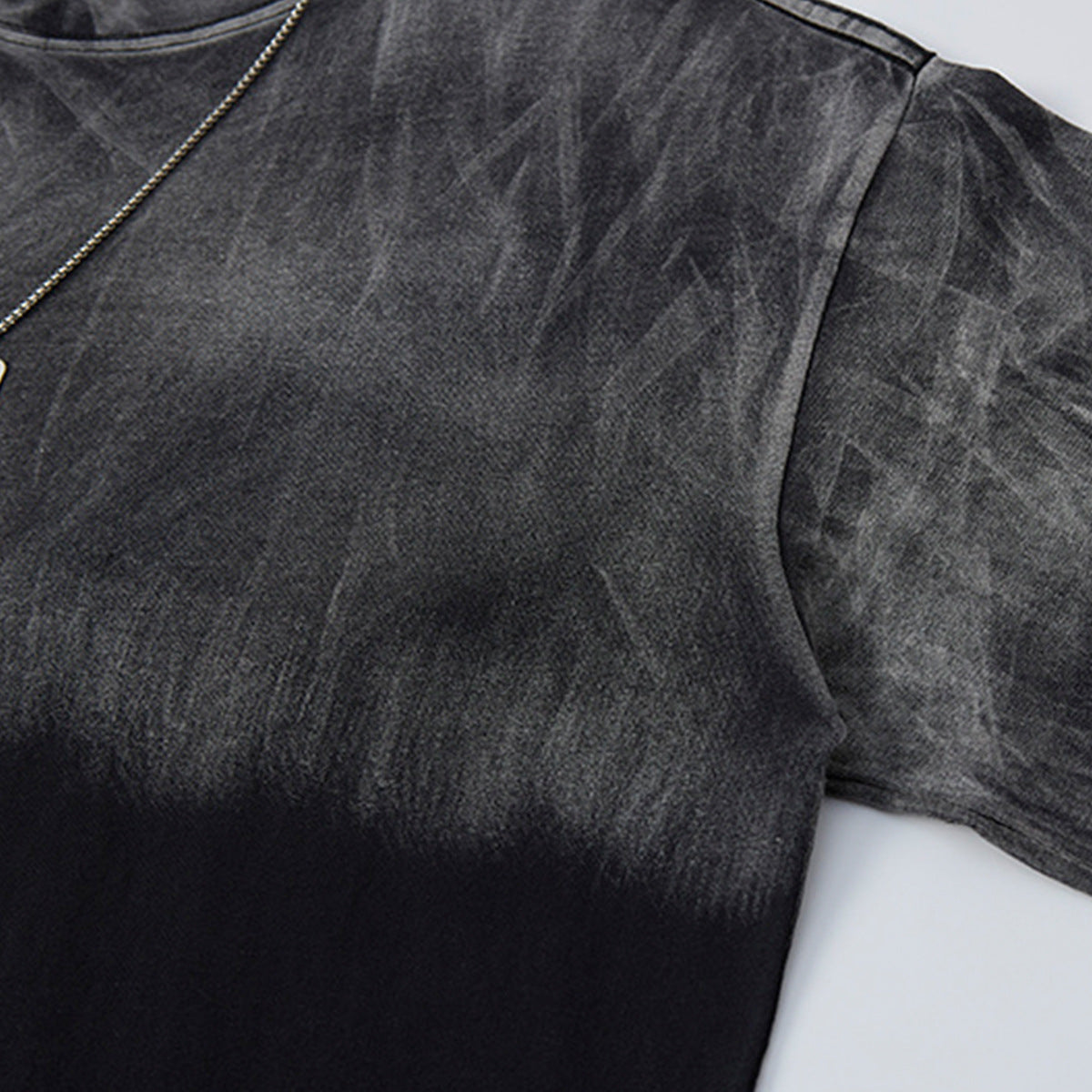 Unisex long-sleeved shirt washed and dyed