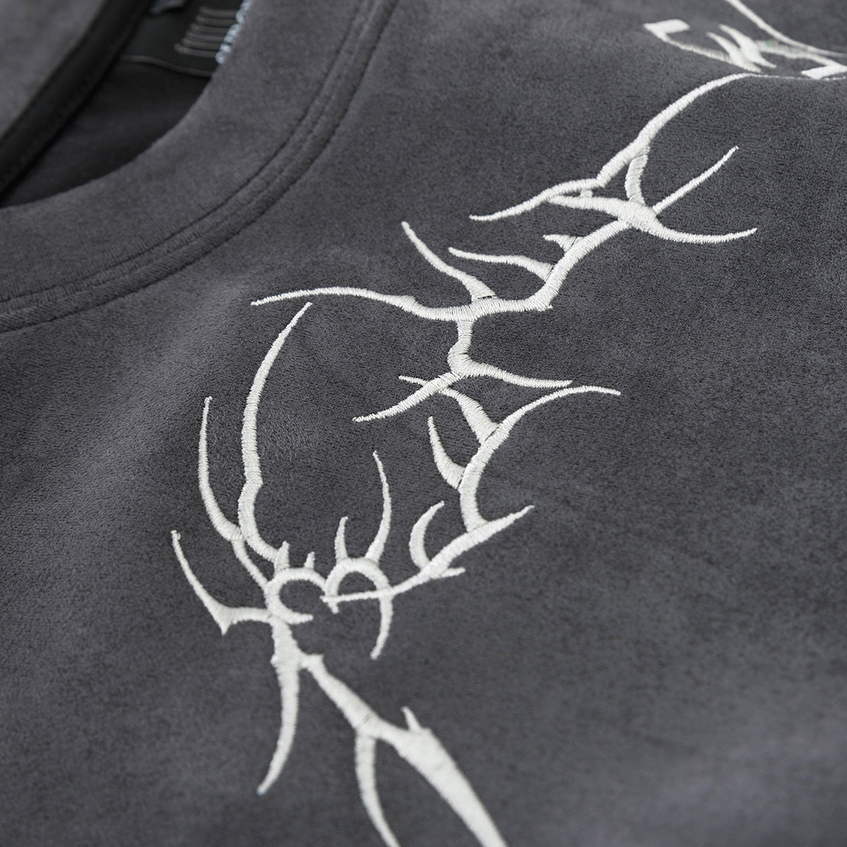 Retro Style Shirt For Men Embroidery Short Sleeve tee