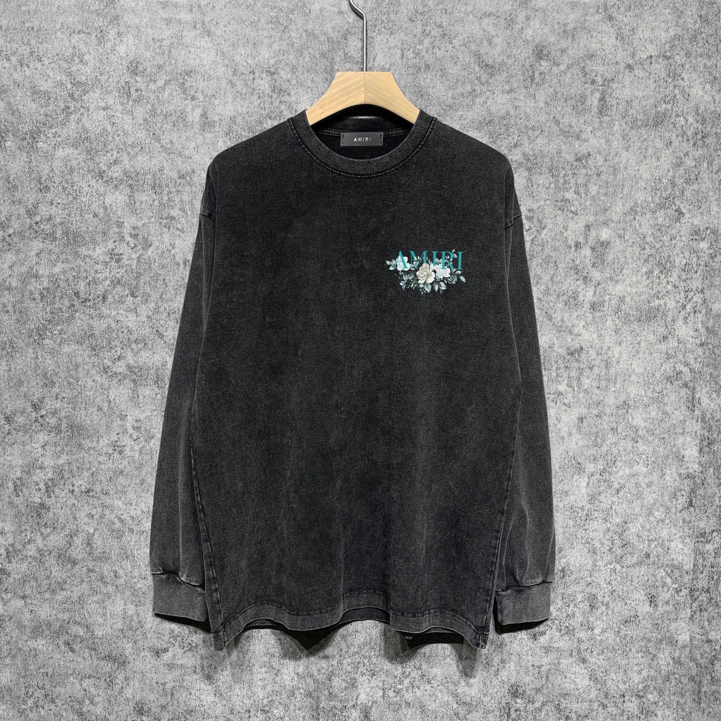 Amiri Long Sleeve Shirt Vintage T Shirt Washed and Worn Vintage Long Sleeve T-shirt